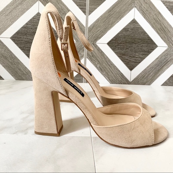 Nine West Gavyn ankle strap block heels size 9.5 - Picture 6 of 13